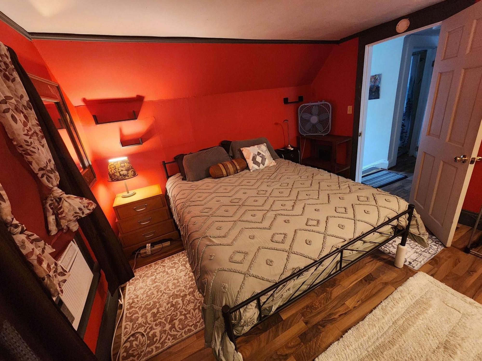 Cozy 3 Bedroom House In Downtown Ithaca Bagian luar foto